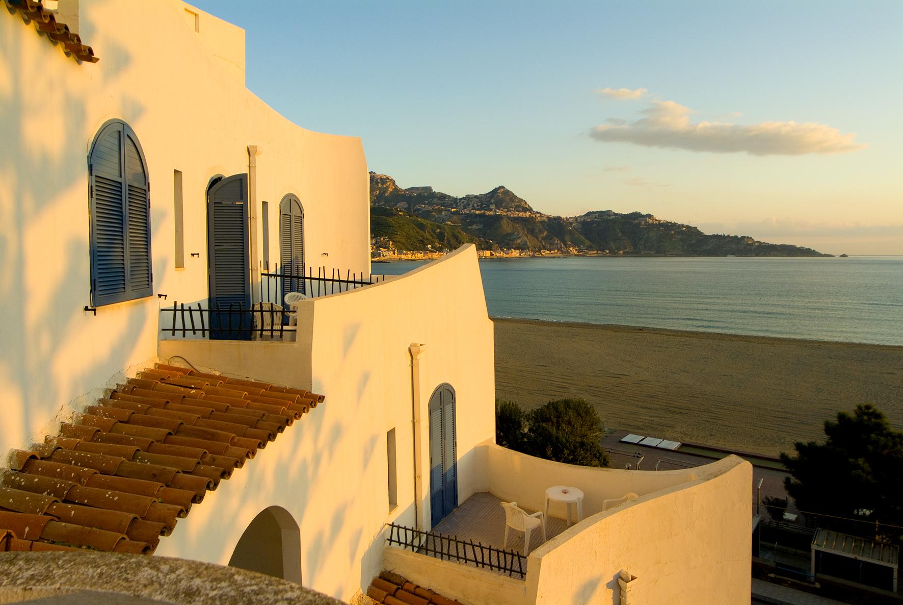 Hotel Sporting Baia 4*